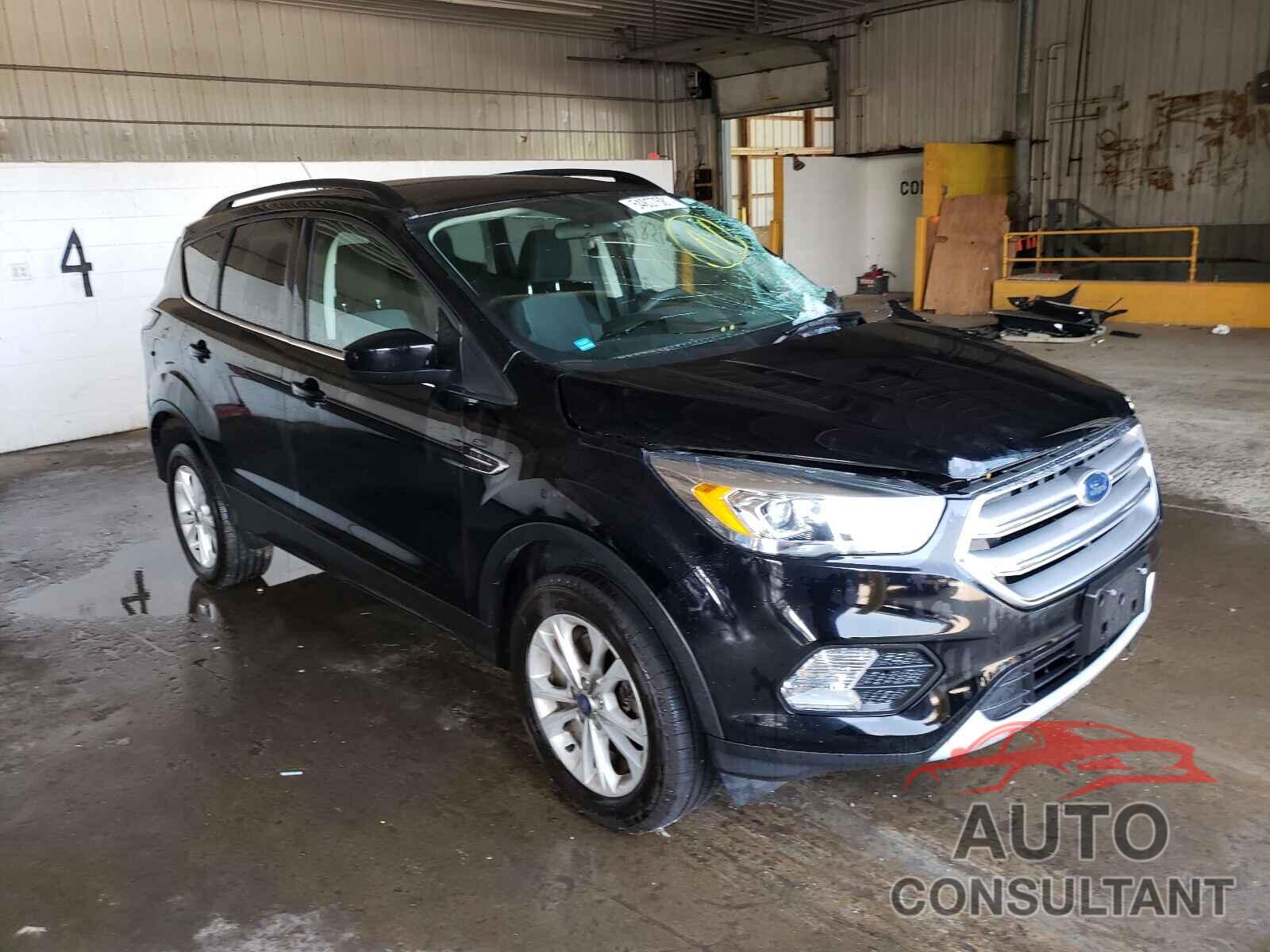 FORD ESCAPE 2017 - 1FMCU9GD8HUD03056