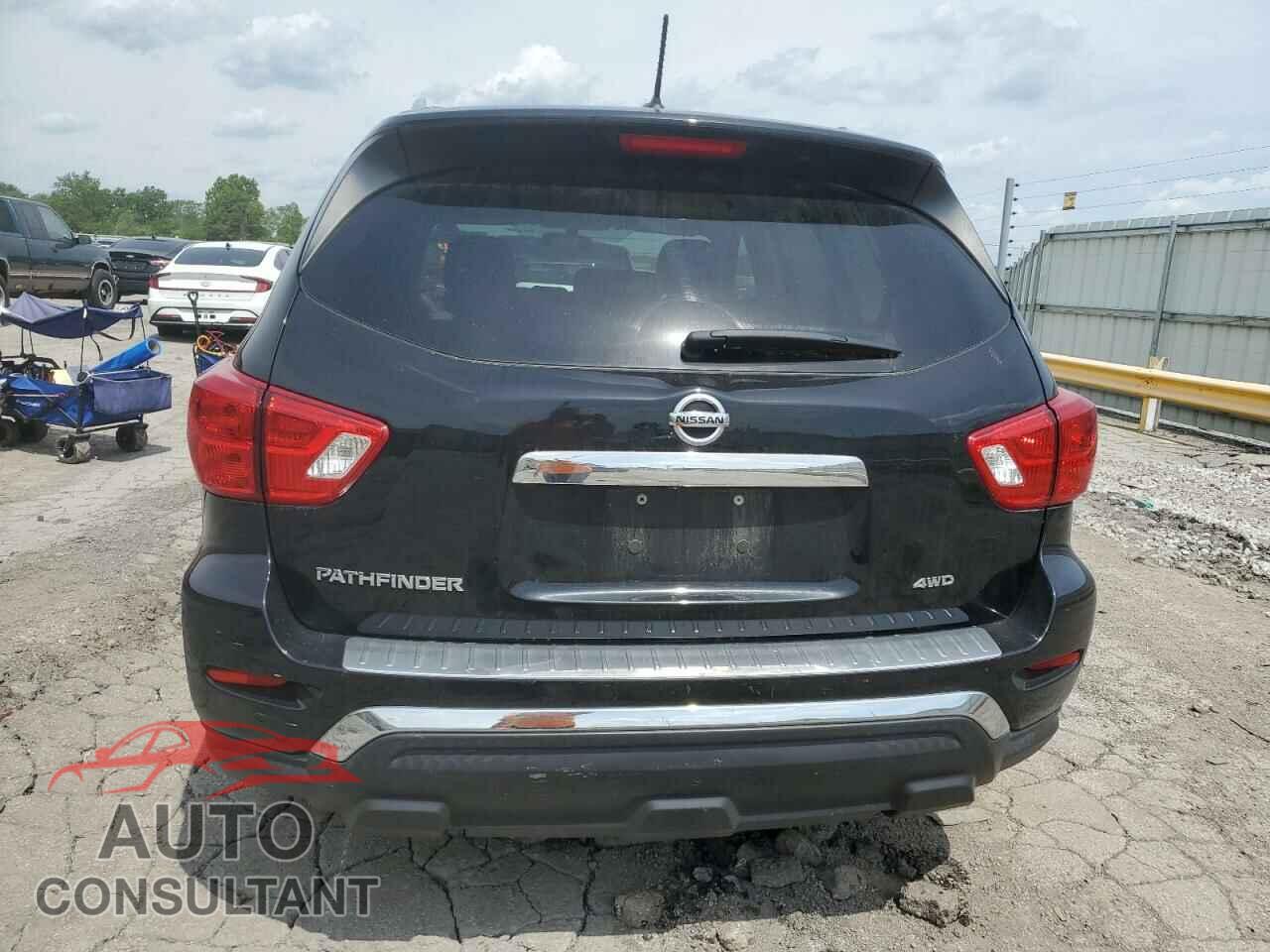 NISSAN PATHFINDER 2017 - 5N1DR2MM2HC680585