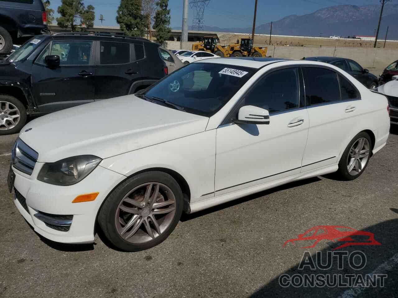 MERCEDES-BENZ C-CLASS 2013 - WDDGF4HB0DA857855