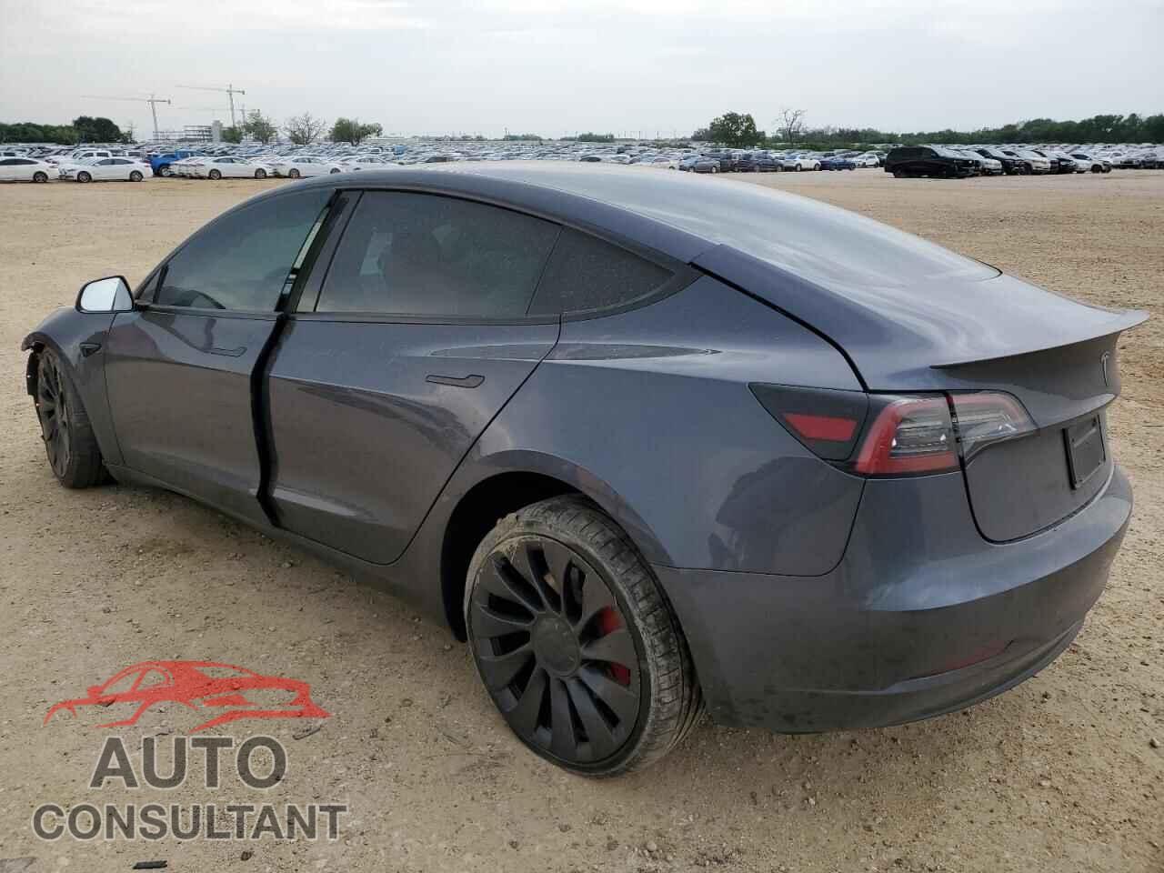 TESLA MODEL 3 2023 - 5YJ3E1EC7PF494151