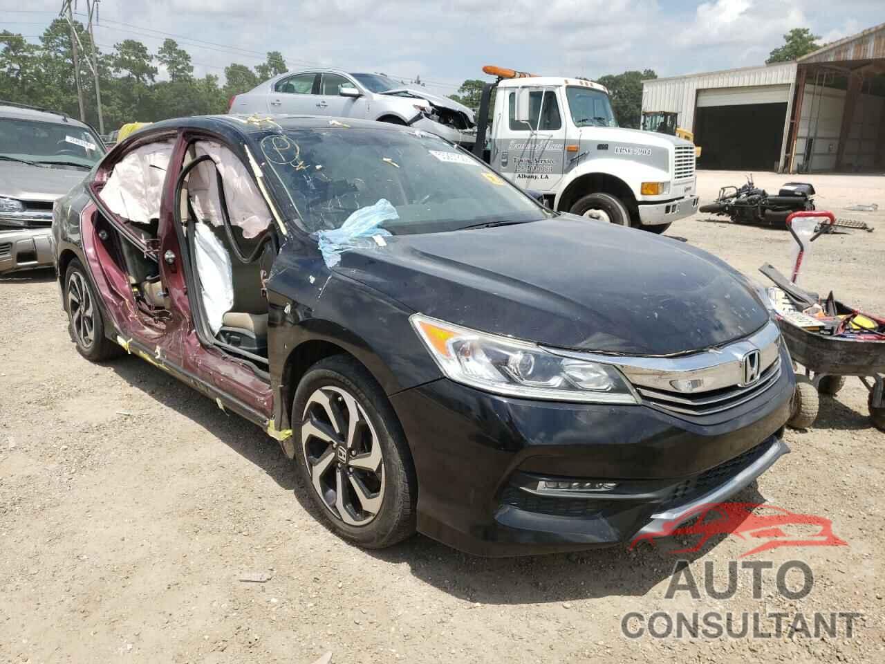 HONDA ACCORD 2017 - 1HGCR2F88HA141885