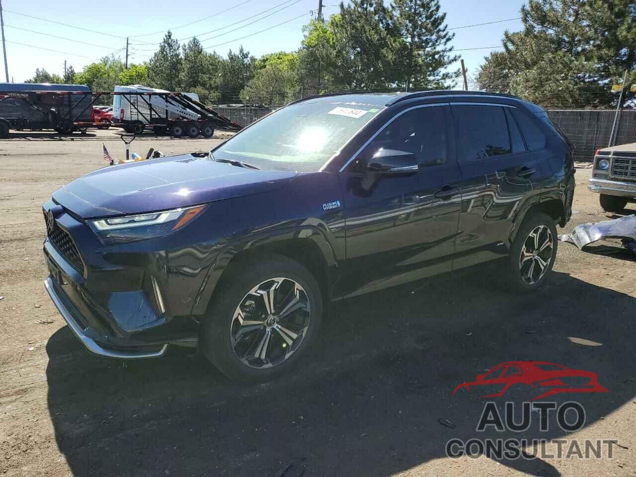 TOYOTA RAV4 2023 - JTMEB3FV9PD118653