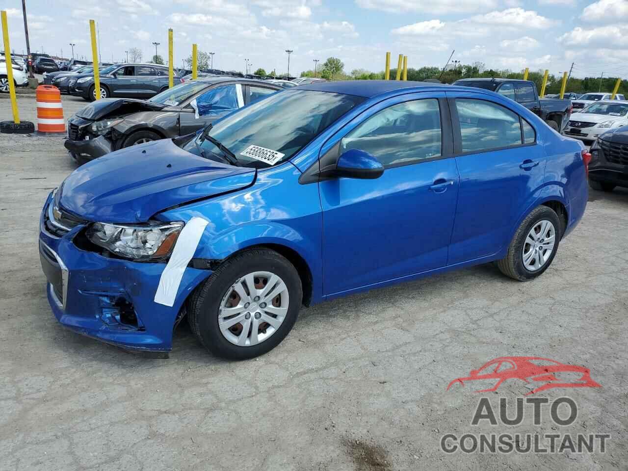 CHEVROLET SONIC 2017 - 1G1JB5SH1H4122720