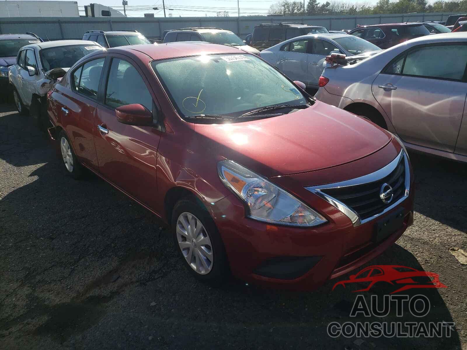 NISSAN VERSA 2017 - 3N1CN7APXHL812930