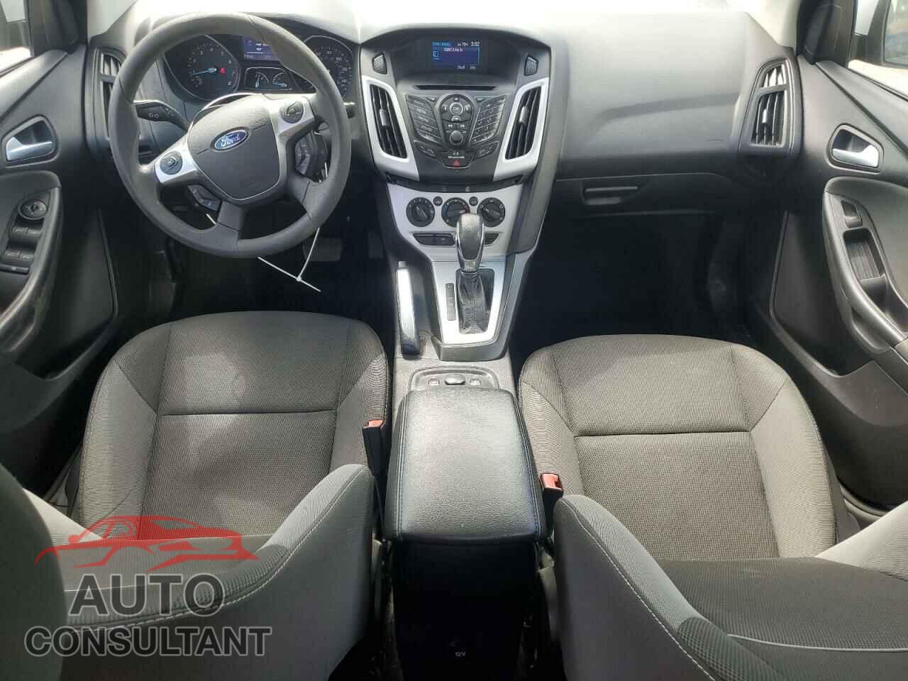 FORD FOCUS 2013 - 1FADP3F24DL275923