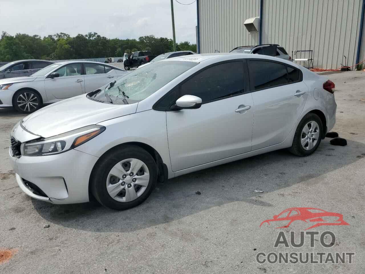 KIA FORTE 2018 - 3KPFK4A79JE259019