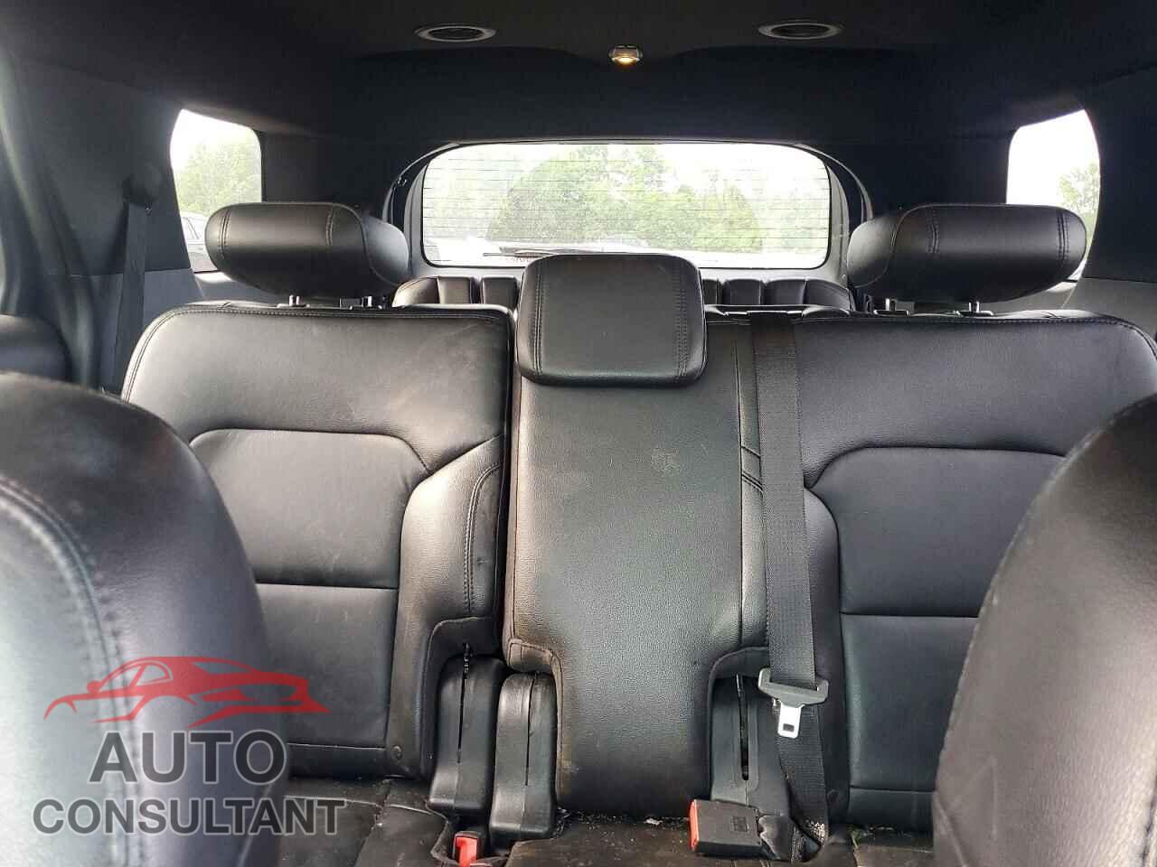 FORD EXPLORER 2018 - 1FM5K8D88JGB25010