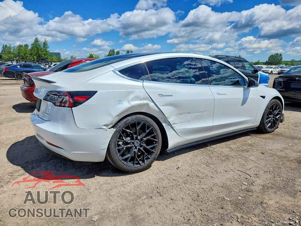 TESLA MODEL 3 2020 - 5YJ3E1EB4LF643200