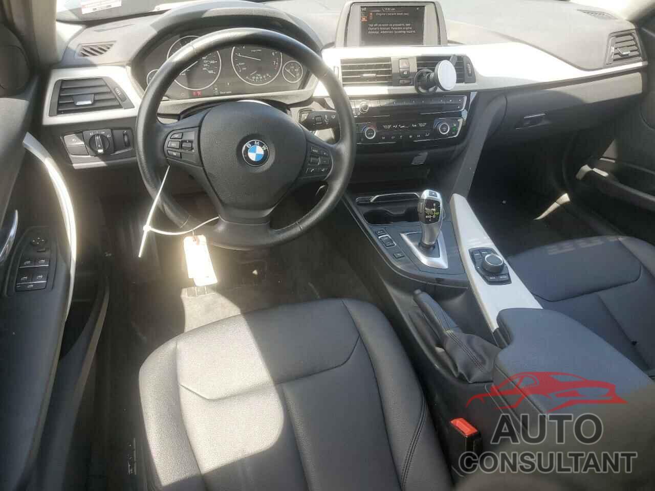 BMW 3 SERIES 2016 - WBA8E5G51GNT41646