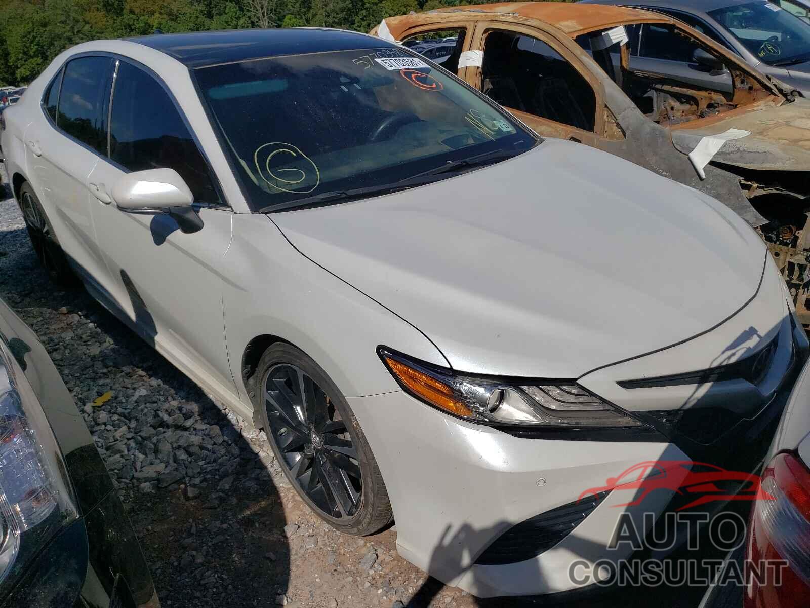 TOYOTA CAMRY 2018 - 4T1BZ1HK7JU002182