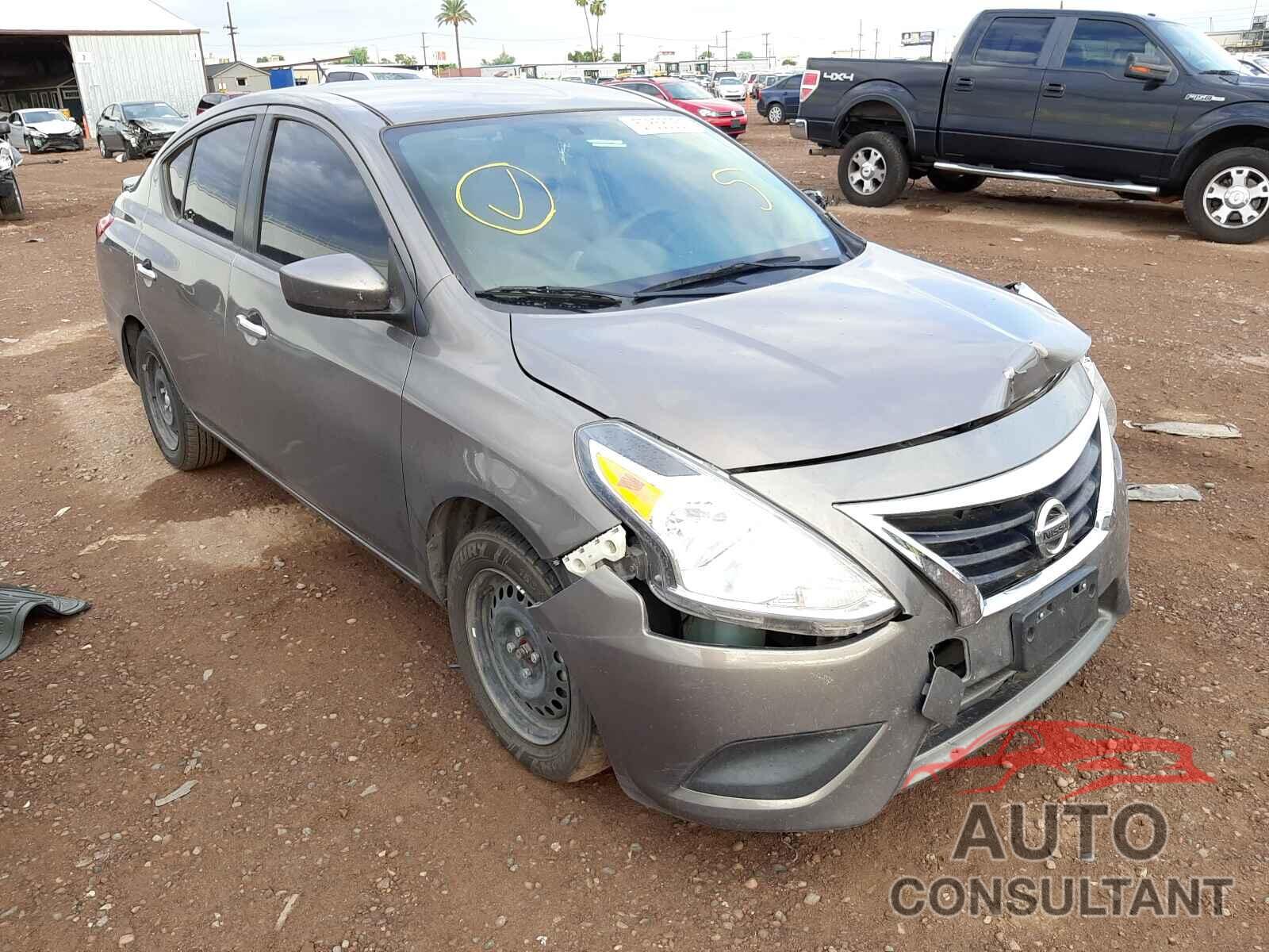 NISSAN VERSA 2017 - 3N1CN7AP6HK413597