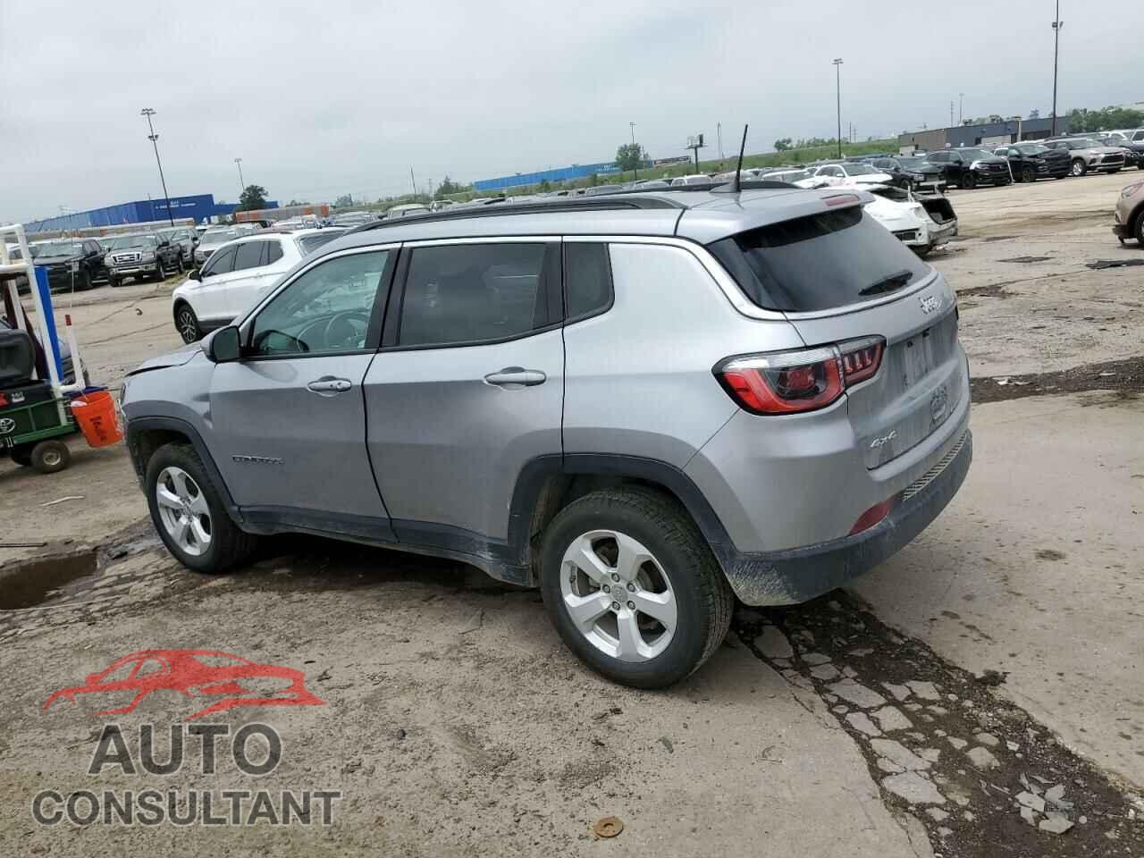 JEEP COMPASS 2018 - 3C4NJDBB0JT455928
