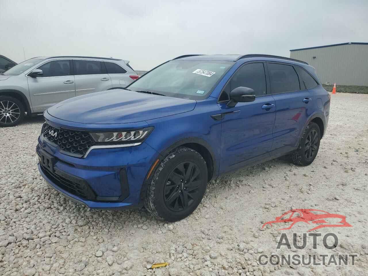 KIA SORENTO 2023 - 5XYRL4LC9PG174049