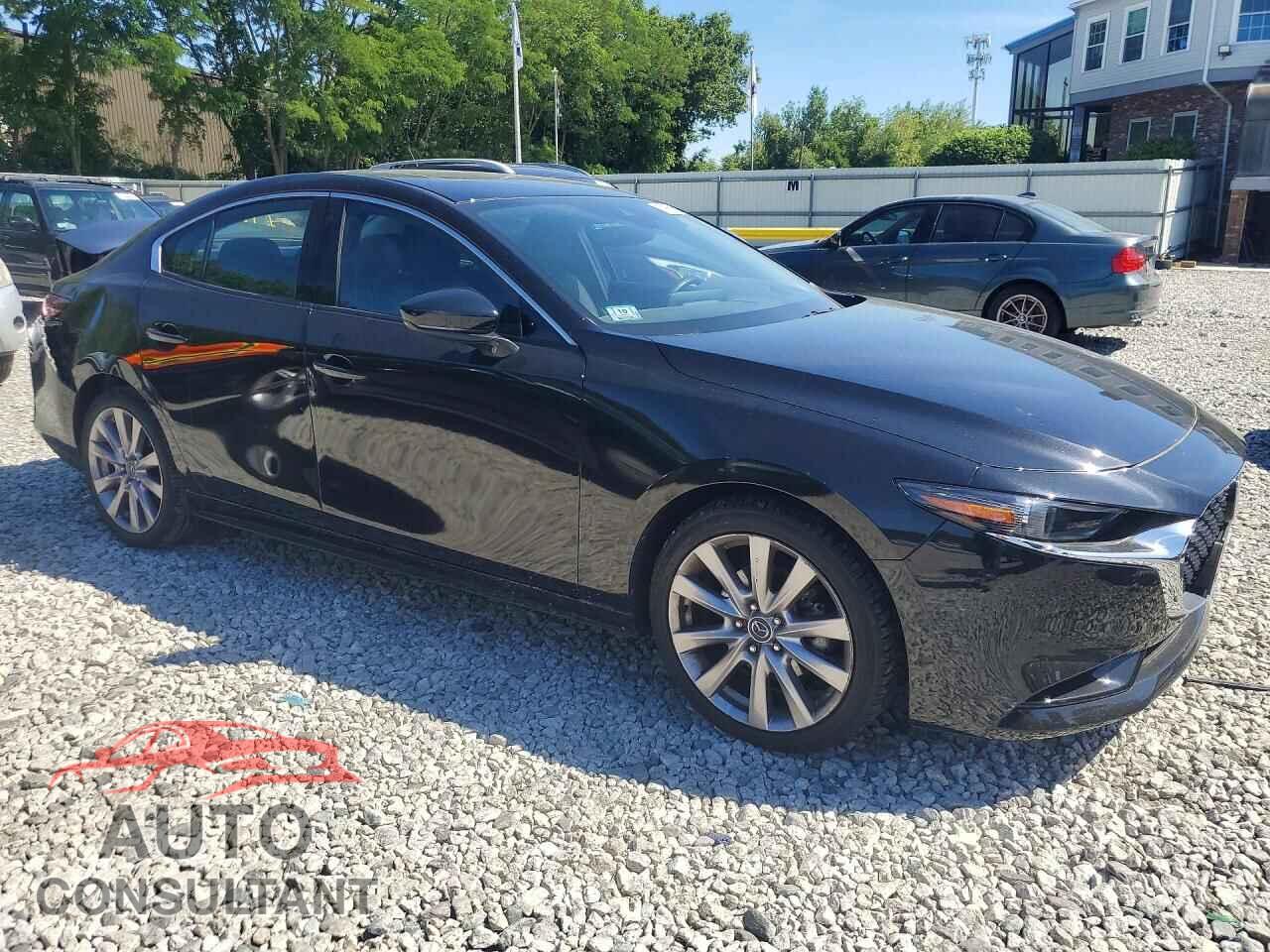 MAZDA 3 2019 - JM1BPBEM6K1132169