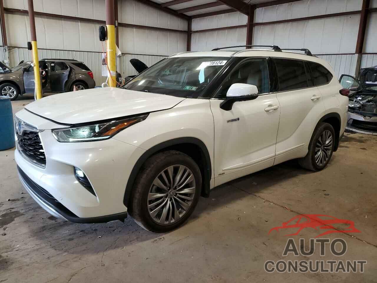 TOYOTA HIGHLANDER 2020 - 5TDEBRCH1LS003447