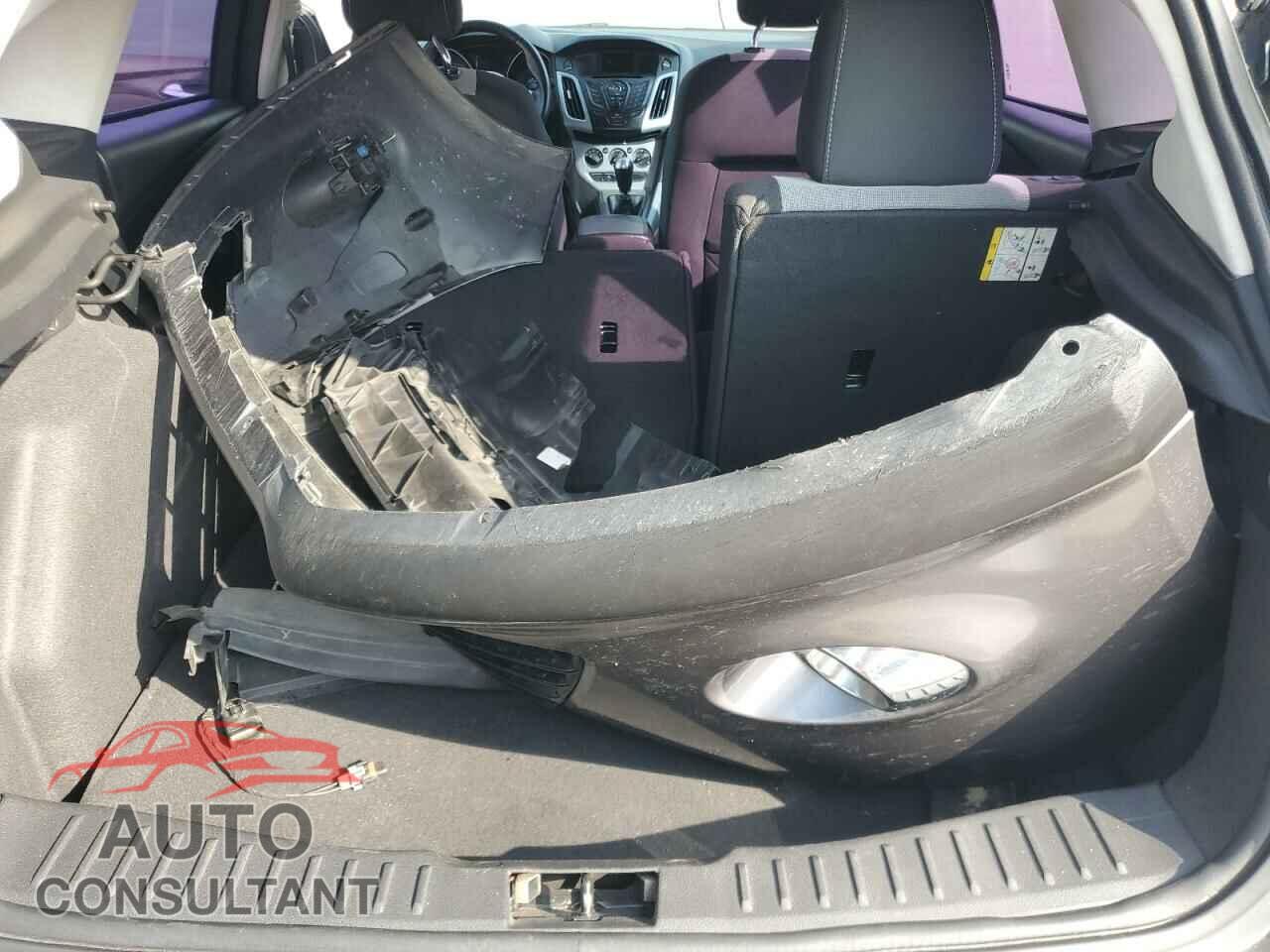 FORD FOCUS 2012 - 1FAHP3K28CL298448