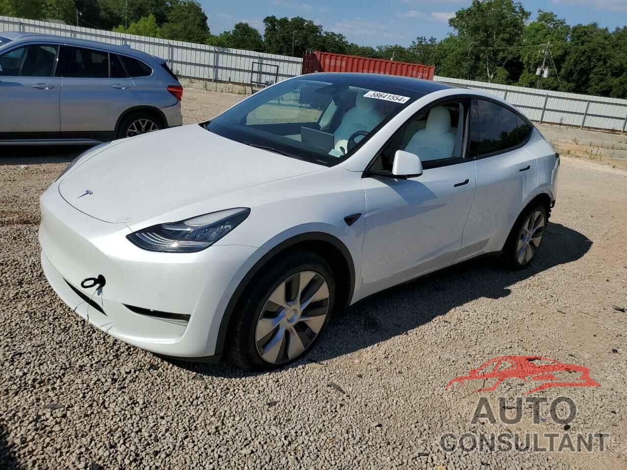 TESLA MODEL Y 2021 - 5YJYGAEE2MF138123