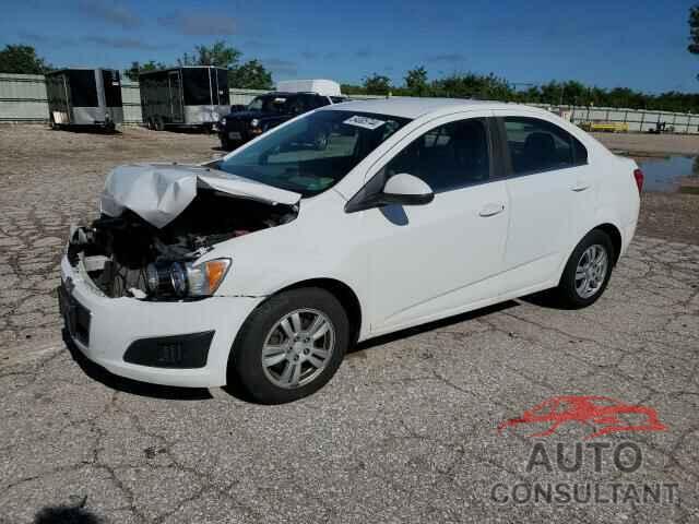 CHEVROLET SONIC 2016 - 1G1JC5SH3G4135688