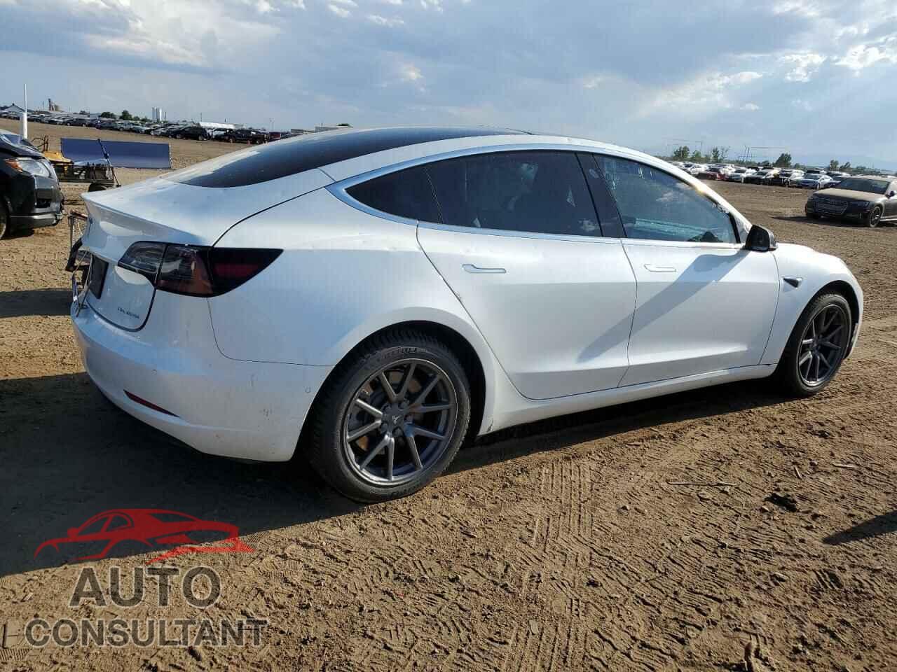 TESLA MODEL 3 2020 - 5YJ3E1EB8LF665829