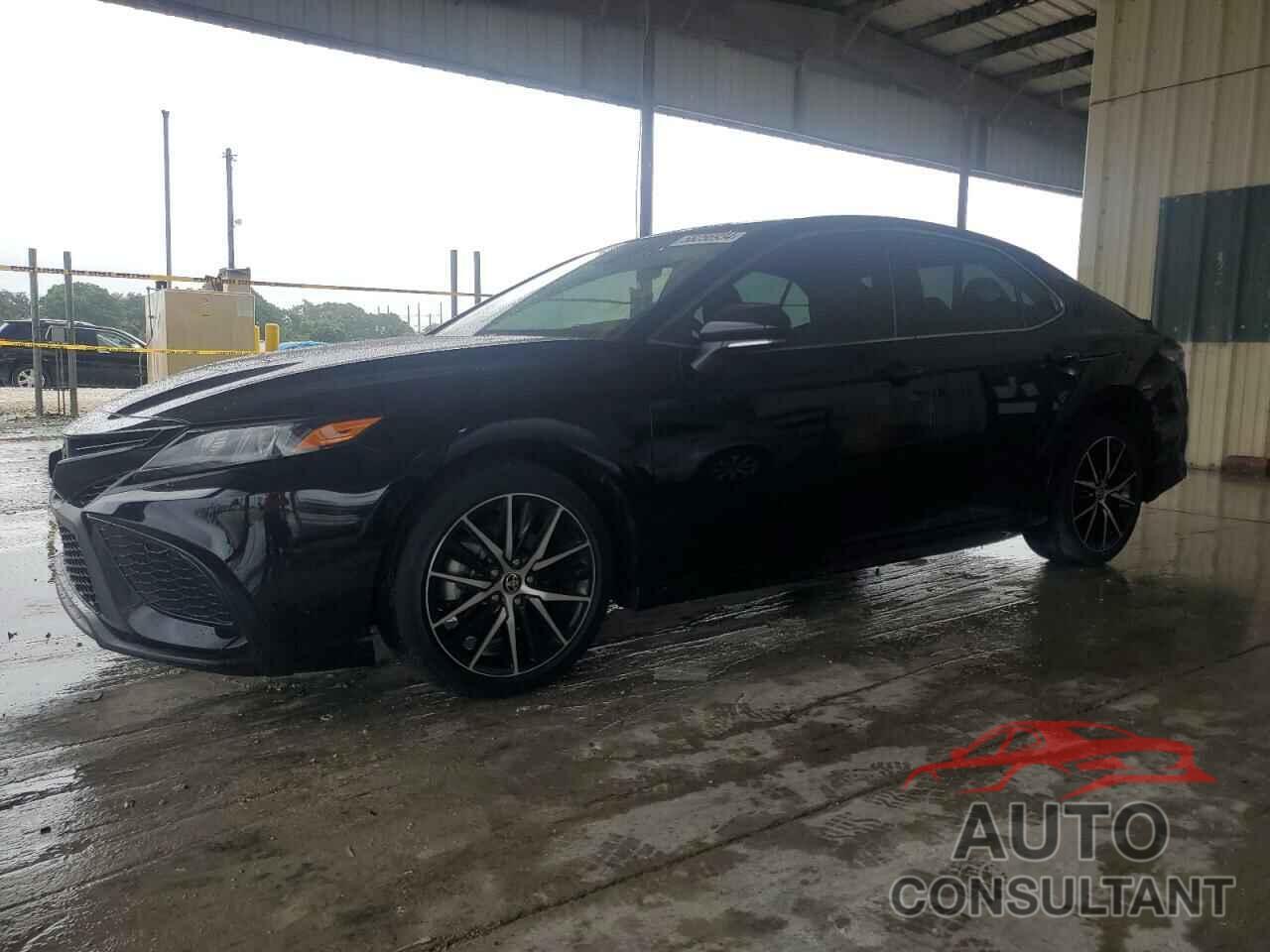 TOYOTA CAMRY 2022 - 4T1G11AK0NU634650