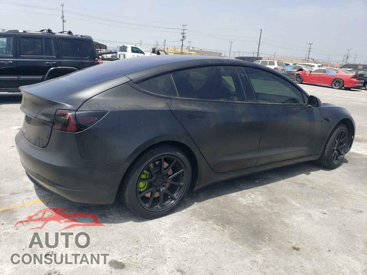 TESLA MODEL 3 2018 - 5YJ3E1EA1JF014031