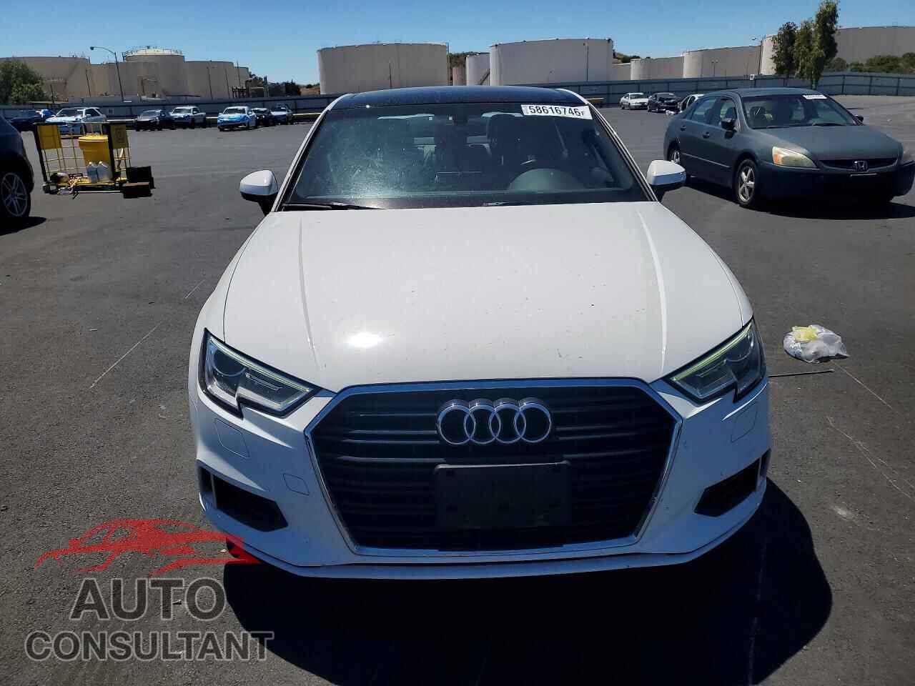 AUDI A3 2017 - WAUAUGFF4H1049220