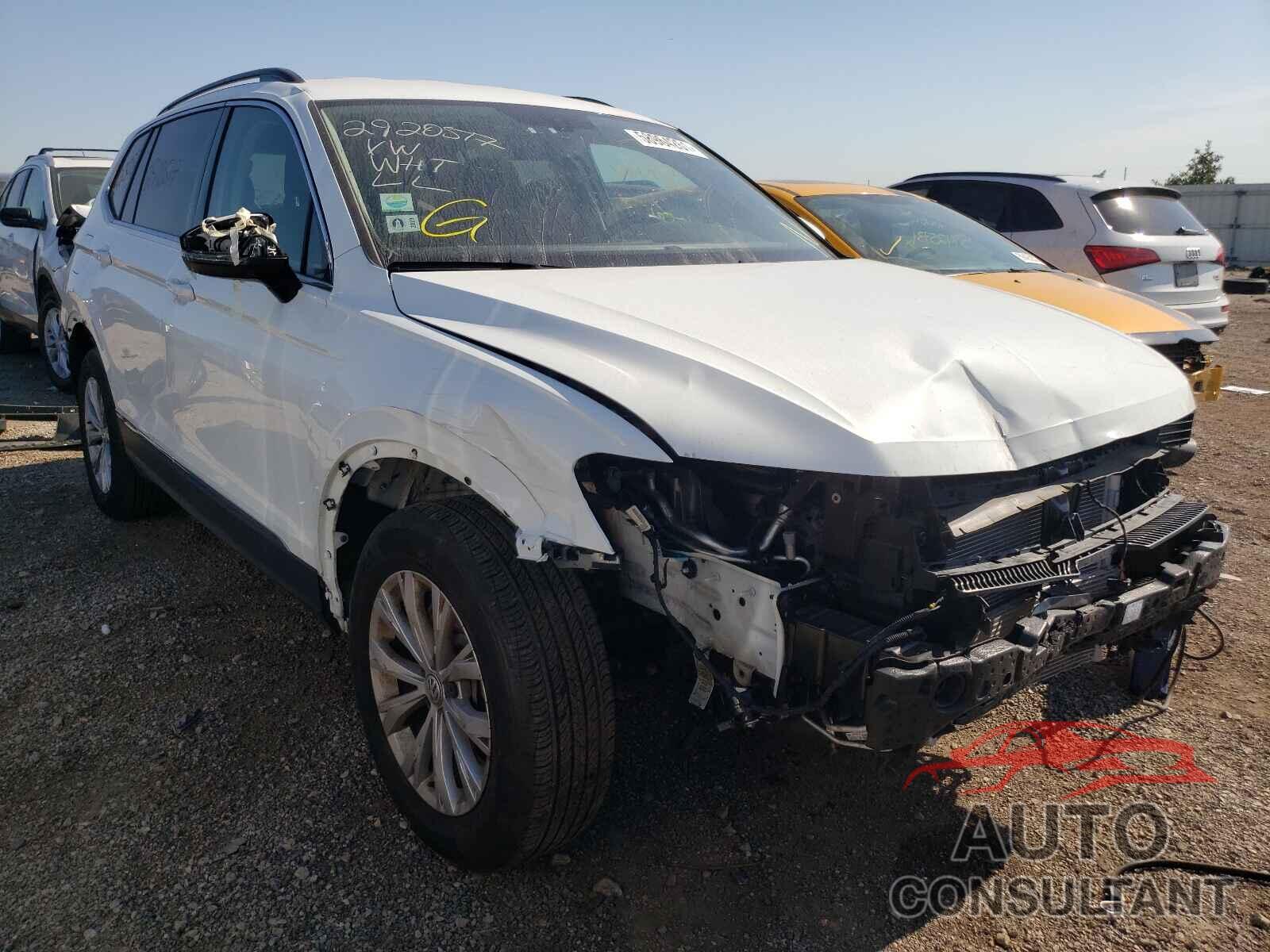 VOLKSWAGEN TIGUAN 2018 - 3VV2B7AX3JM011467