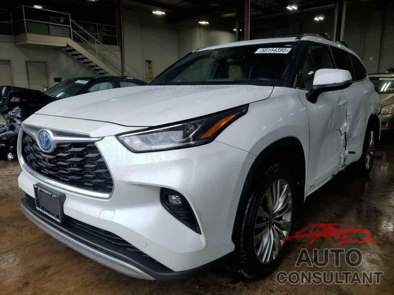 TOYOTA HIGHLANDER 2022 - 5TDEBRCH7NS094856