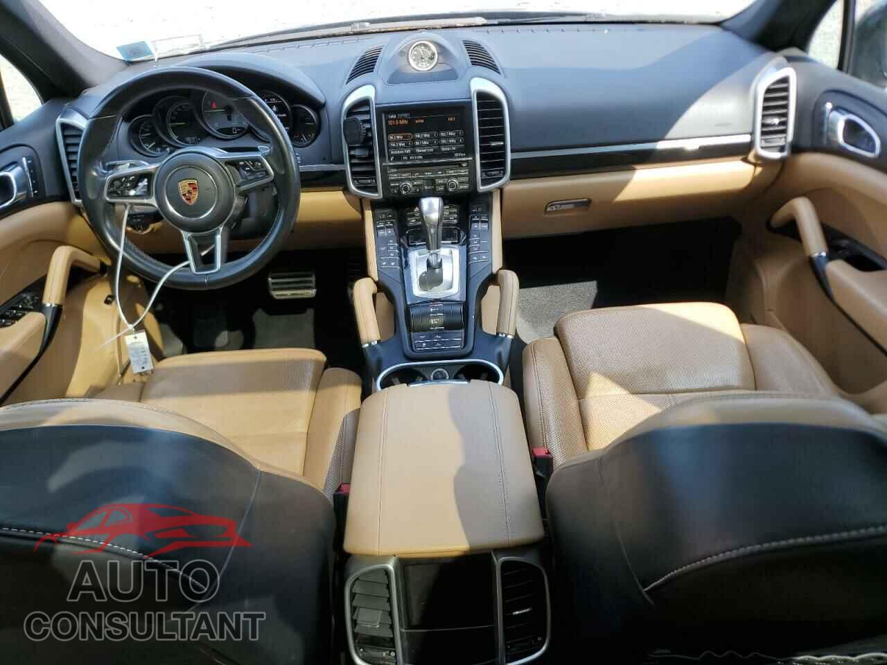 PORSCHE CAYENNE 2016 - WP1AE2A23GLA17545