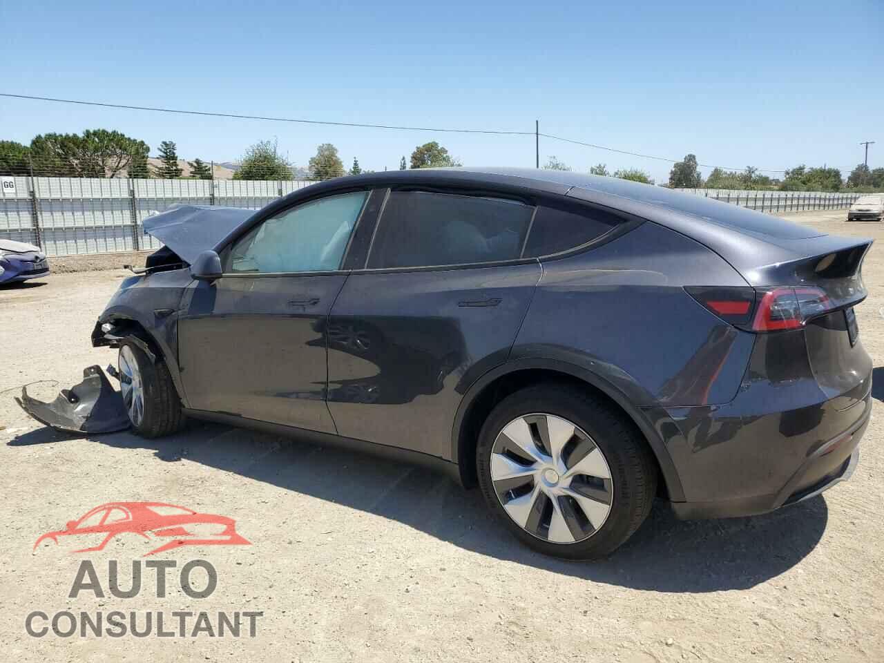 TESLA MODEL Y 2024 - 7SAYGDEE7RF069926