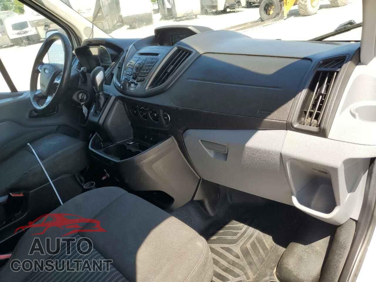 FORD TRANSIT 2015 - 1FTNE2CV8FKB13394