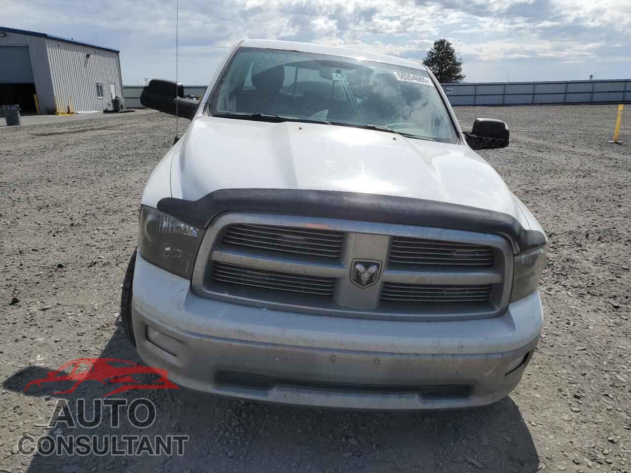 DODGE RAM 1500 2012 - 1C6RD7LT9CS135410