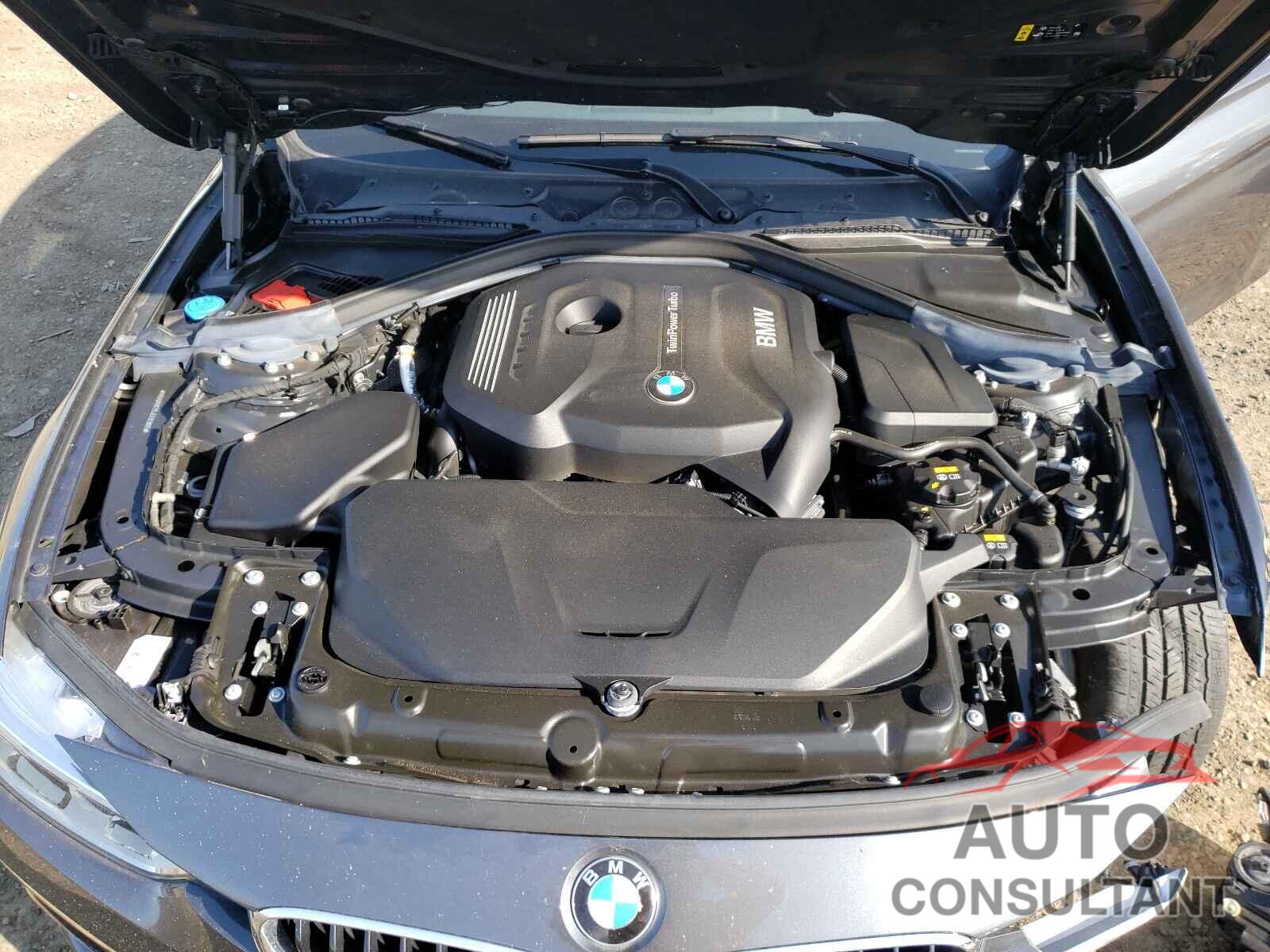 BMW 3 SERIES 2018 - WBA8B9C55JEE82865