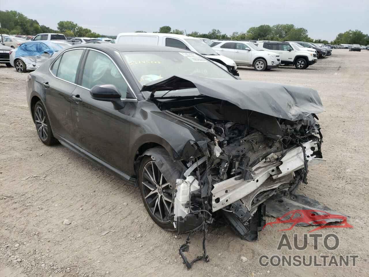 TOYOTA CAMRY 2021 - 4T1G11AK9MU582501