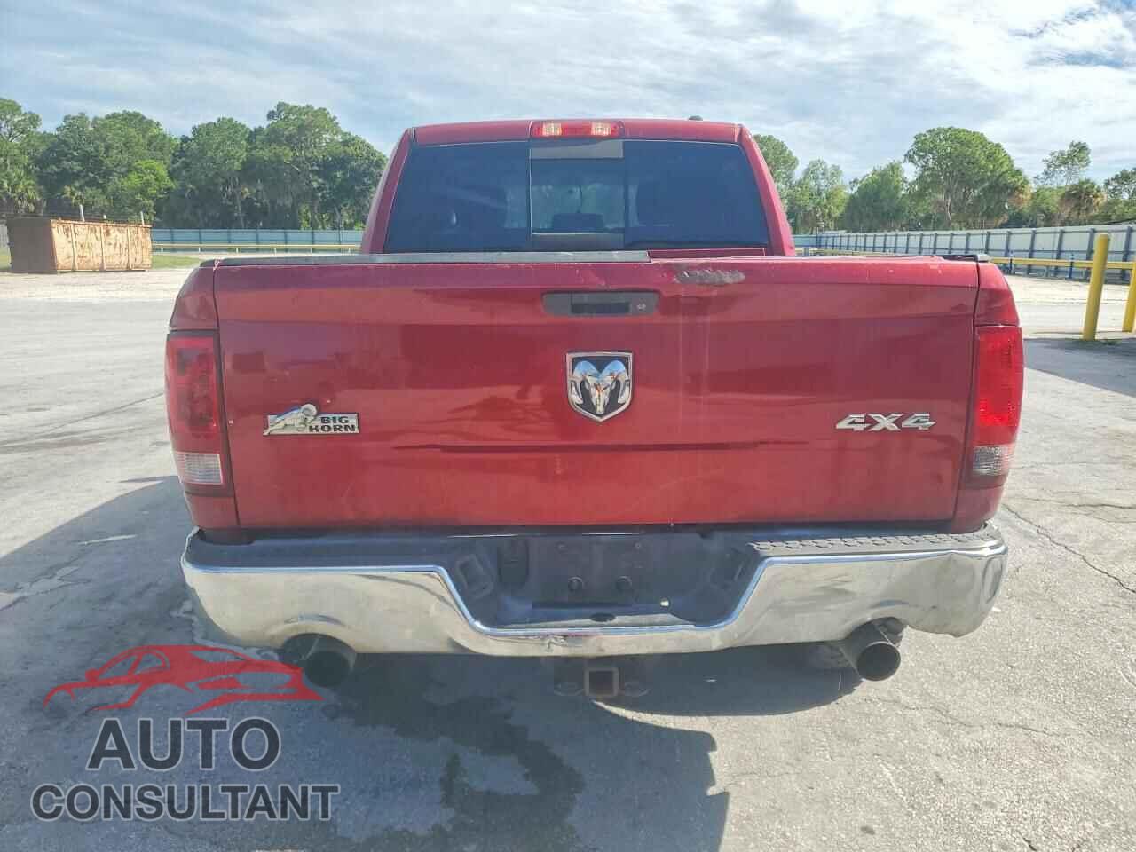 DODGE RAM 1500 2012 - 1C6RD7LT5CS145819