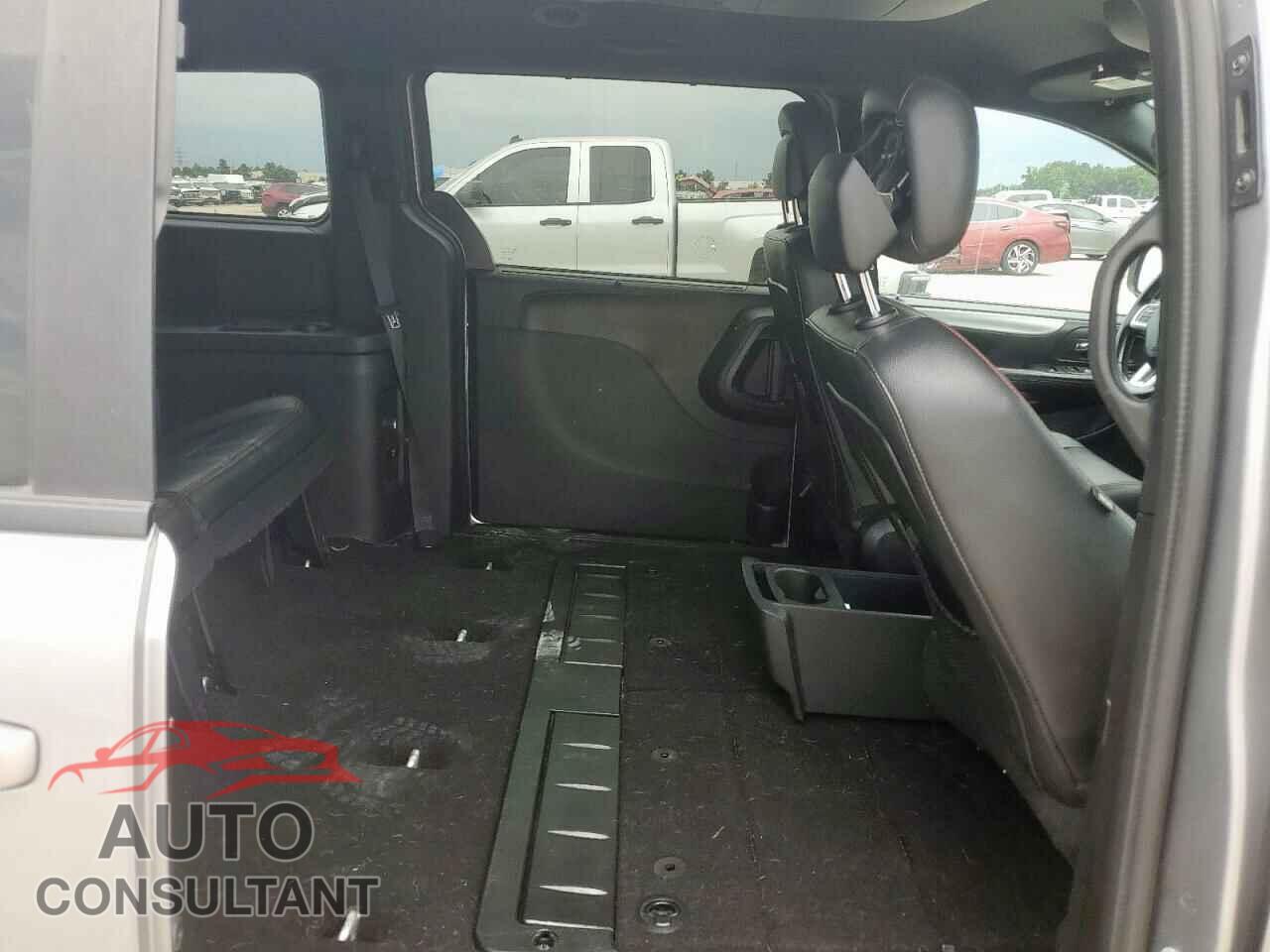 DODGE CARAVAN 2019 - 2C4RDGEG4KR618084