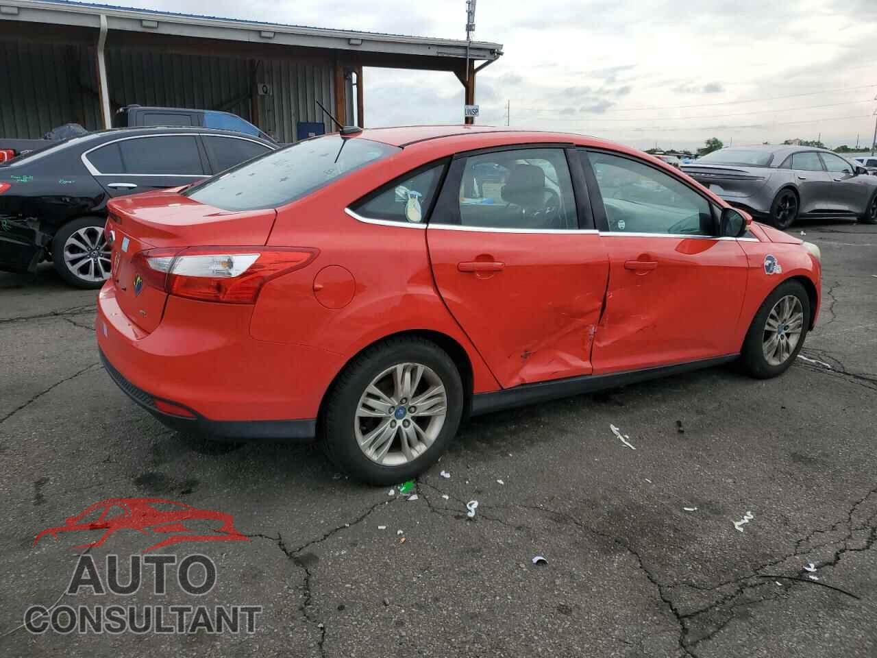 FORD FOCUS 2012 - 1FAHP3H27CL201022