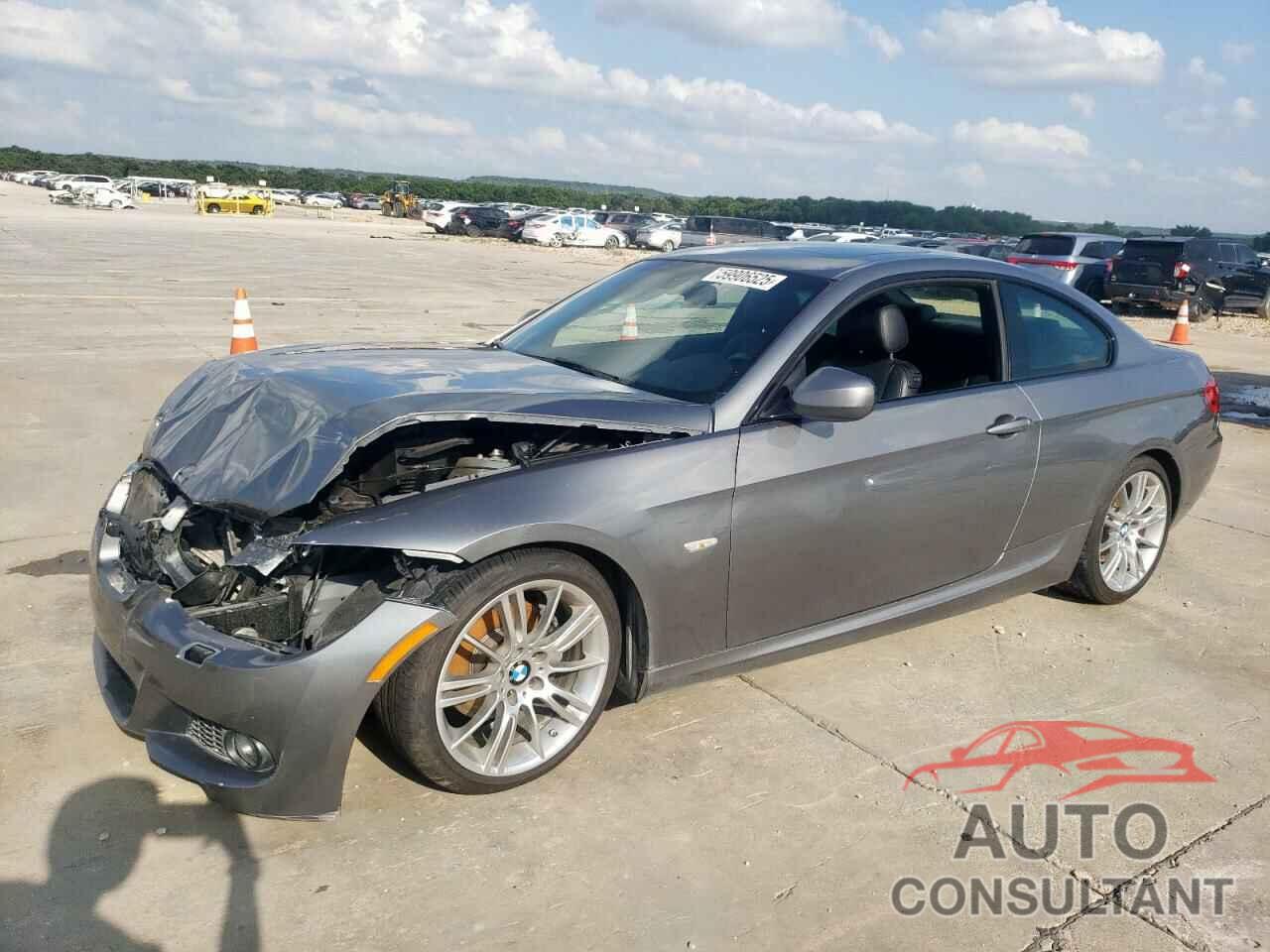 BMW 3 SERIES 2011 - WBAKE5C50BE573630
