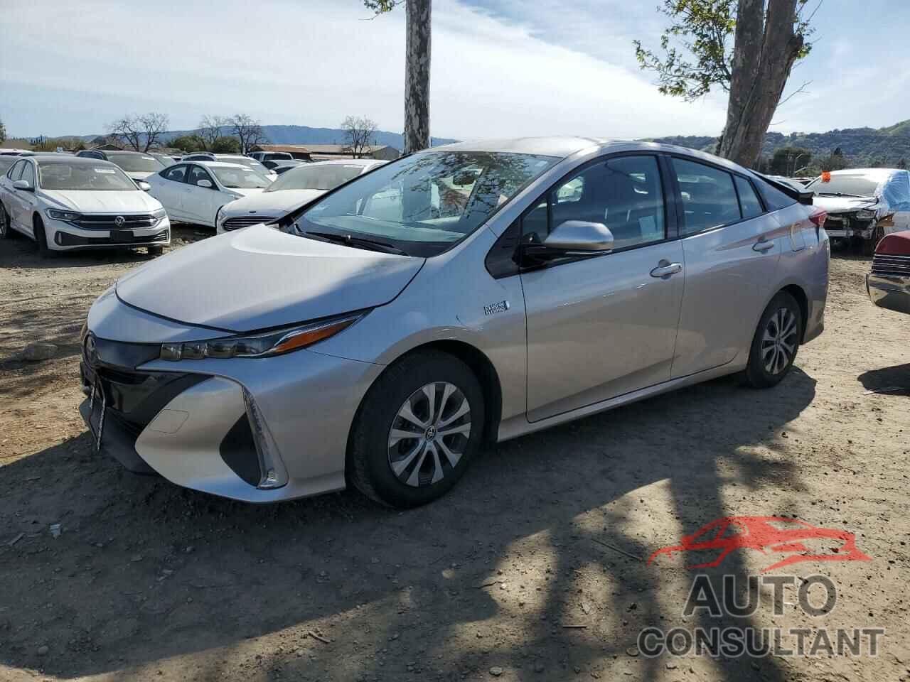 TOYOTA PRIUS 2020 - JTDKARFP1L3131083