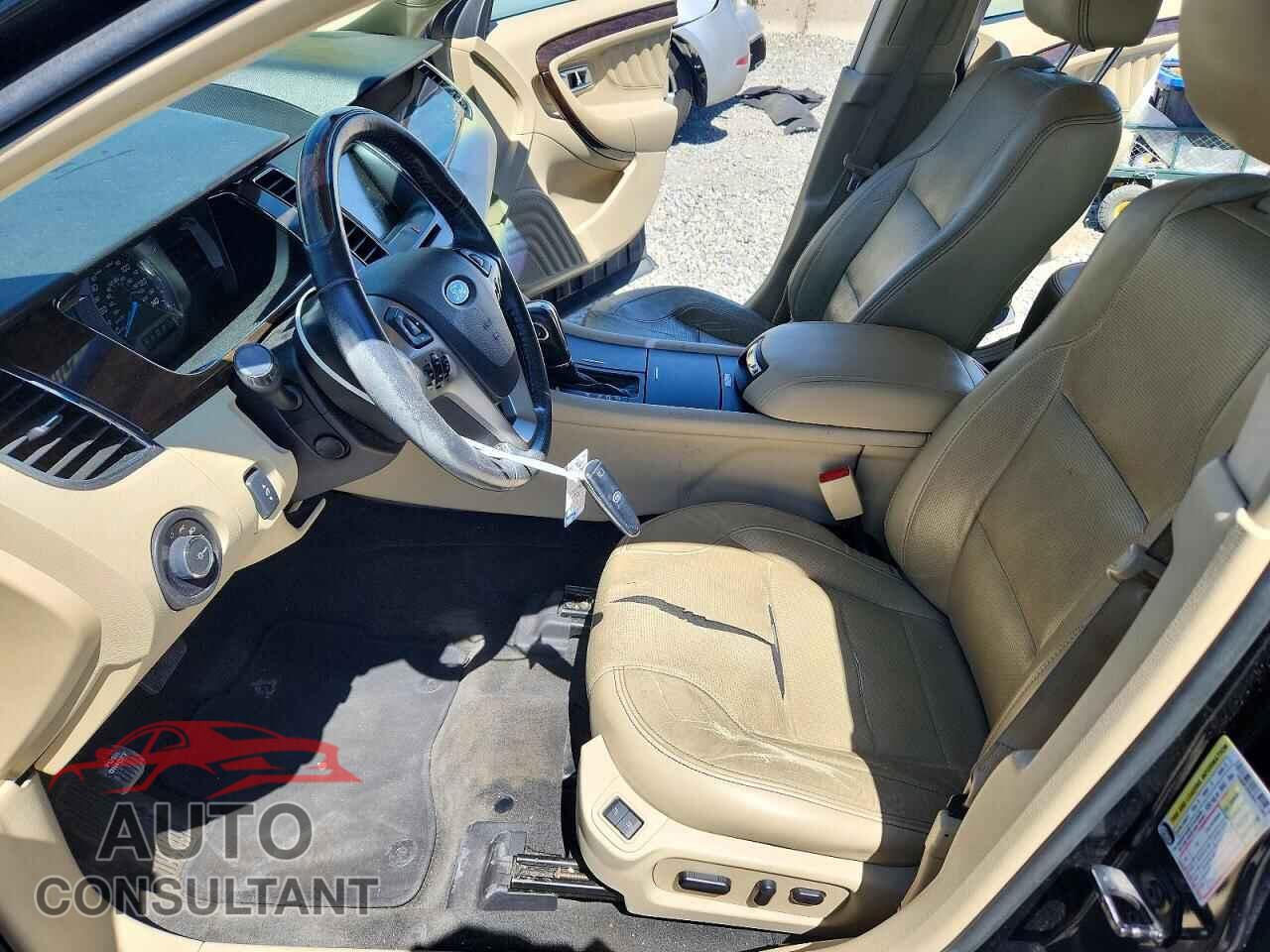 FORD TAURUS 2014 - 1FAHP2F82EG171991