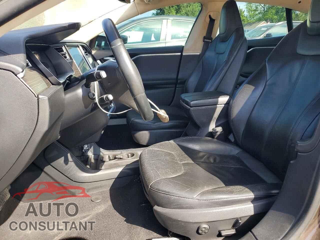 TESLA MODEL S 2014 - 5YJSA1S12EFP52440