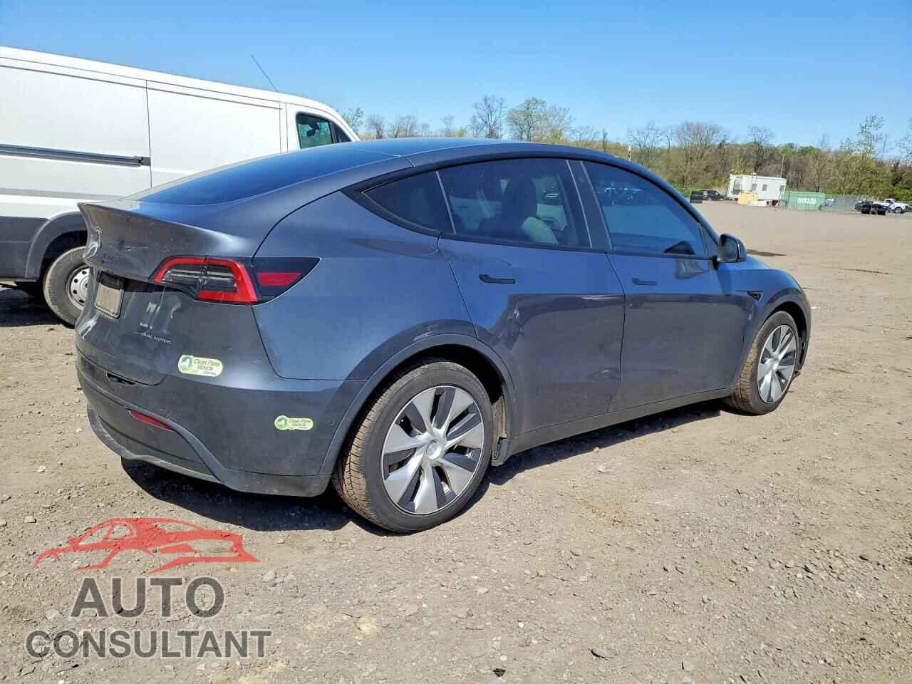 TESLA MODEL Y 2022 - 7SAYGAEE6NF490237