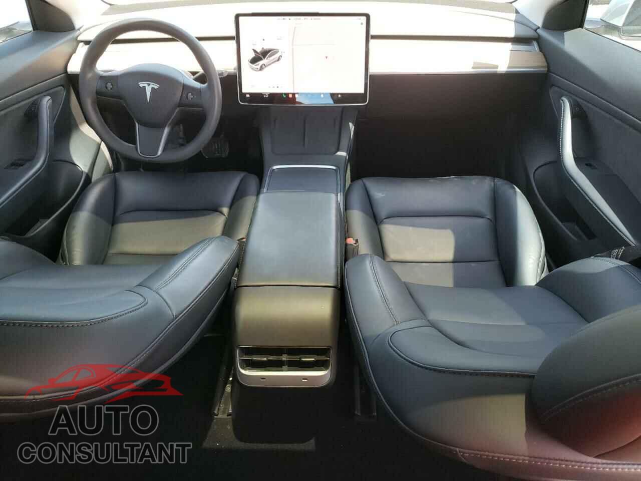 TESLA MODEL 3 2021 - 5YJ3E1EA4MF870301