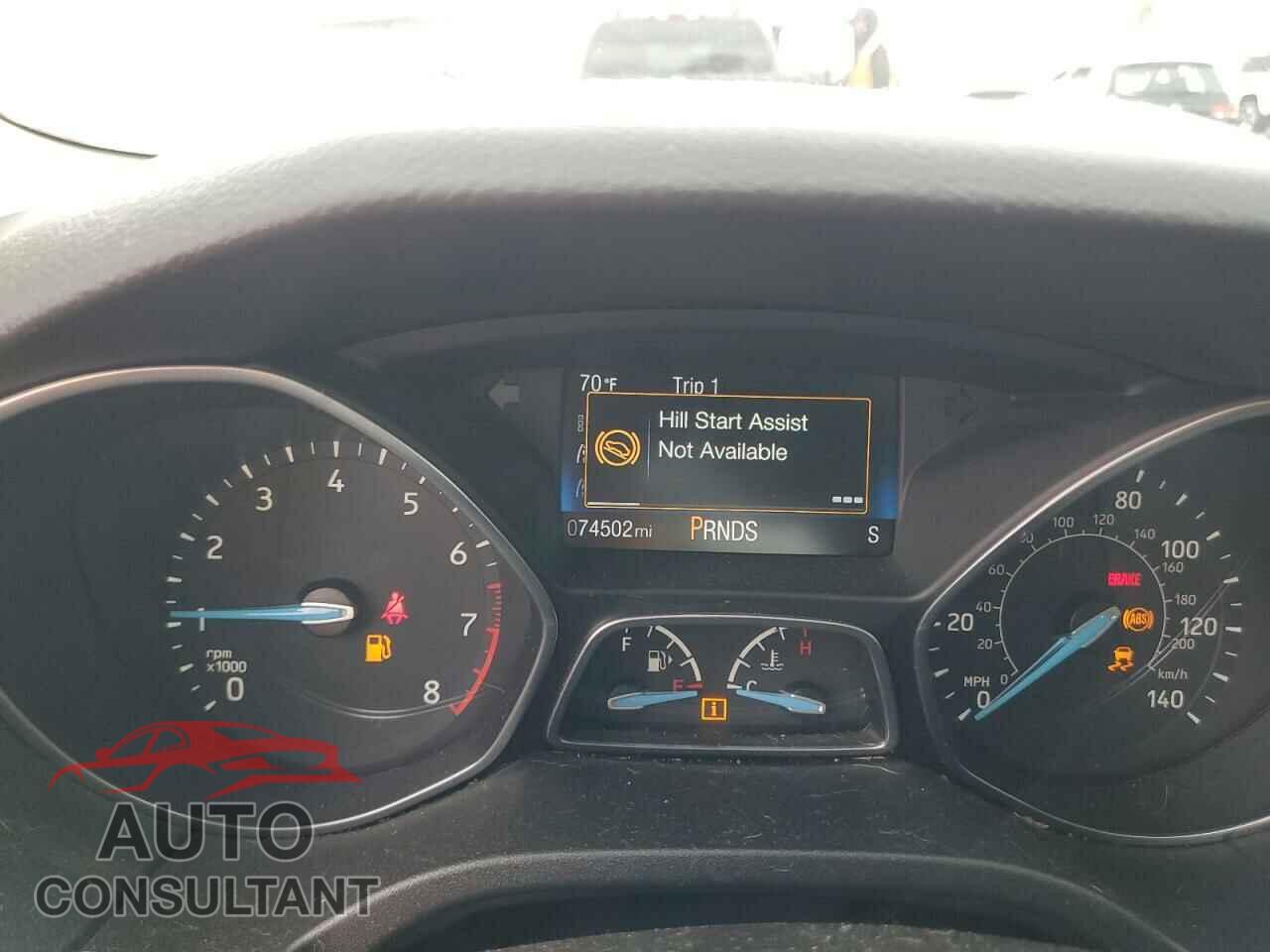 FORD FOCUS 2017 - 1FADP3FE3HL235896