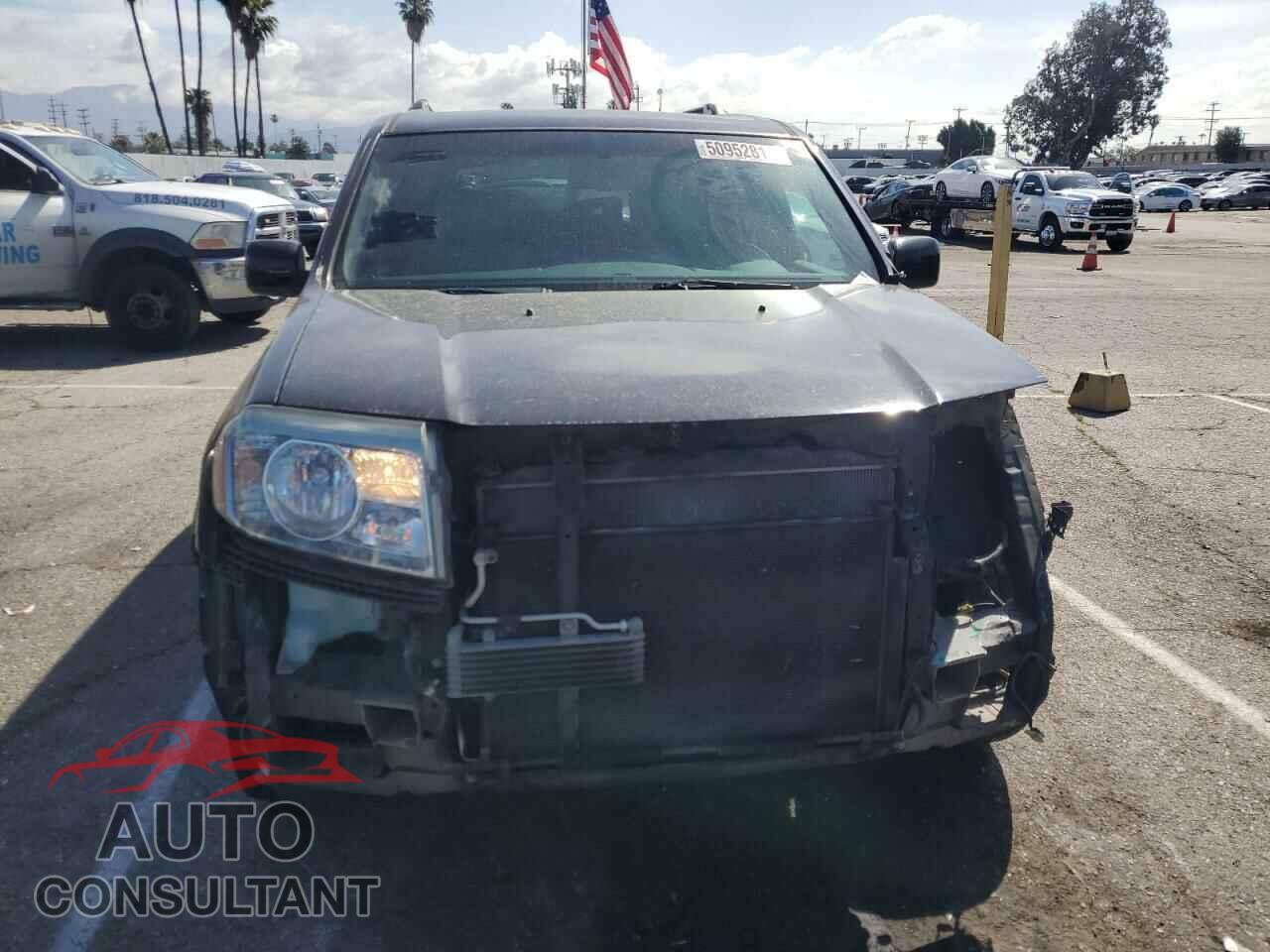 HONDA PILOT 2011 - 5FNYF3H59BB002062