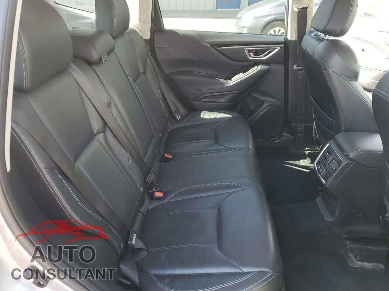 SUBARU FORESTER 2019 - JF2SKAUC1KH488023