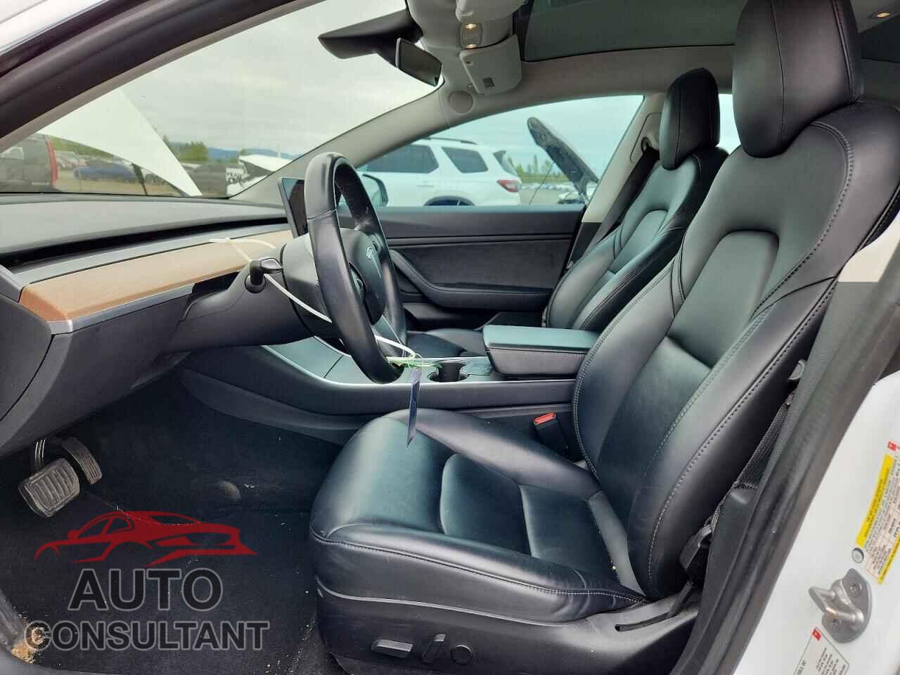 TESLA MODEL 3 2018 - 5YJ3E1EA6JF035196