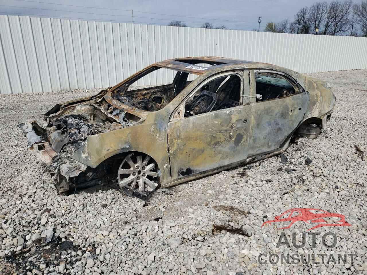 CHEVROLET MALIBU 2013 - 1G11H5SA6DF138329