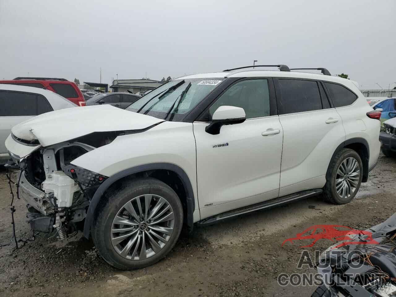 TOYOTA HIGHLANDER 2021 - 5TDEBRCH4MS036234