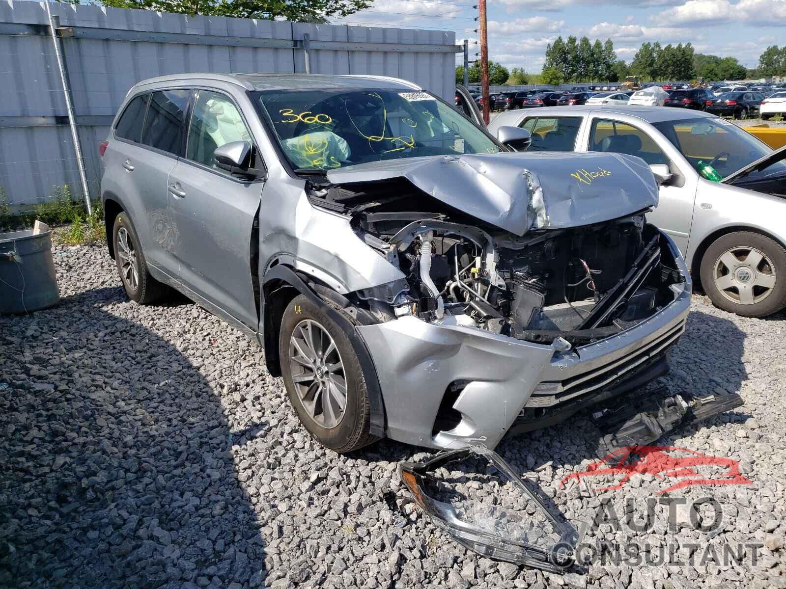 TOYOTA HIGHLANDER 2017 - 5TDJZRFH3HS521931